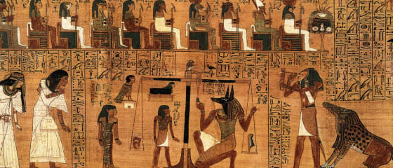 Viaja al Antiguo Egipto con los libros y coronas de Bally Wulff