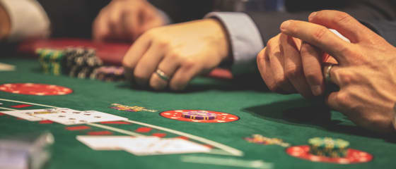 Lista de términos y definiciones de póquer
