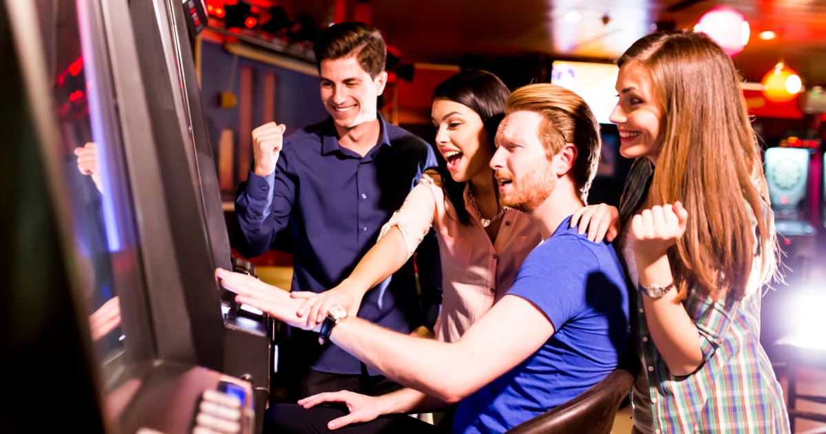Video Poker en línea vs. en un casino: ventajas y desventajas